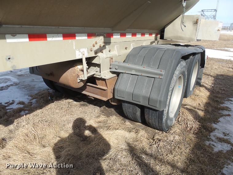 image for item DX9058 2003 CEI Pacer AT35ML dry bulk trailer