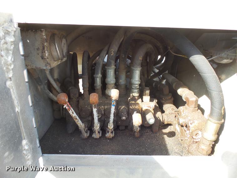 image for item DX9058 2003 CEI Pacer AT35ML dry bulk trailer