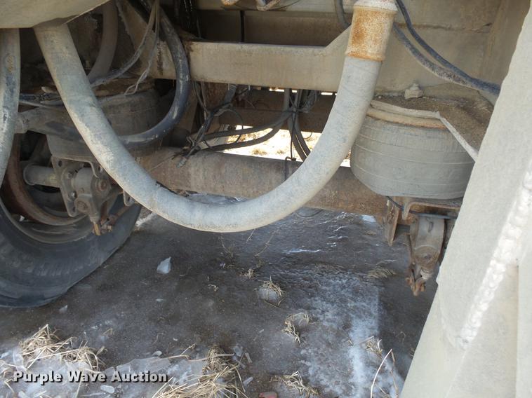 image for item DX9058 2003 CEI Pacer AT35ML dry bulk trailer