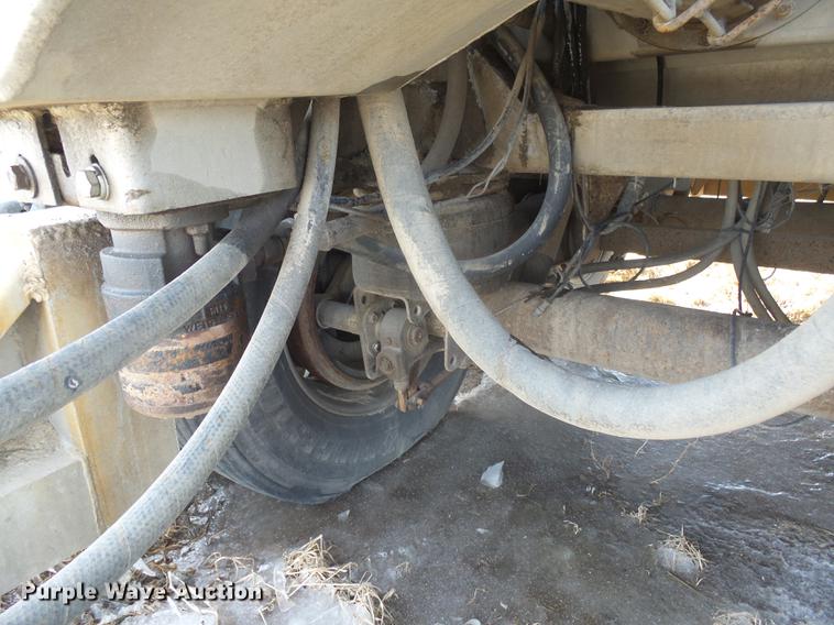 image for item DX9058 2003 CEI Pacer AT35ML dry bulk trailer