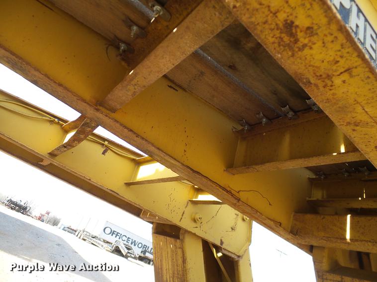 image for item EE9647 1990 Phelan/Talbert WTT-50H-FN-T1 lowboy equipment trailer