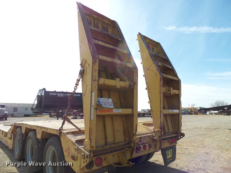 image for item EE9647 1990 Phelan/Talbert WTT-50H-FN-T1 lowboy equipment trailer