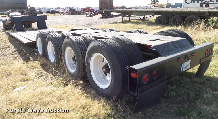 image for item EE9648 1969 Hyster lowboy equipment trailer