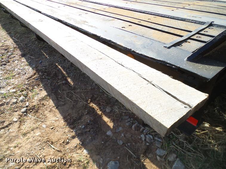 image for item EE9648 1969 Hyster lowboy equipment trailer