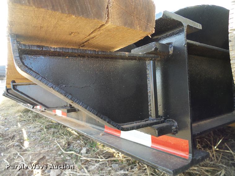 image for item EE9648 1969 Hyster lowboy equipment trailer