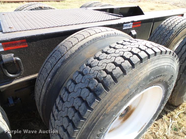 image for item EE9648 1969 Hyster lowboy equipment trailer