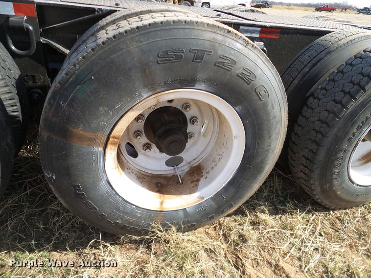 image for item EE9648 1969 Hyster lowboy equipment trailer