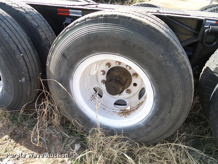 image for item EE9648 1969 Hyster lowboy equipment trailer