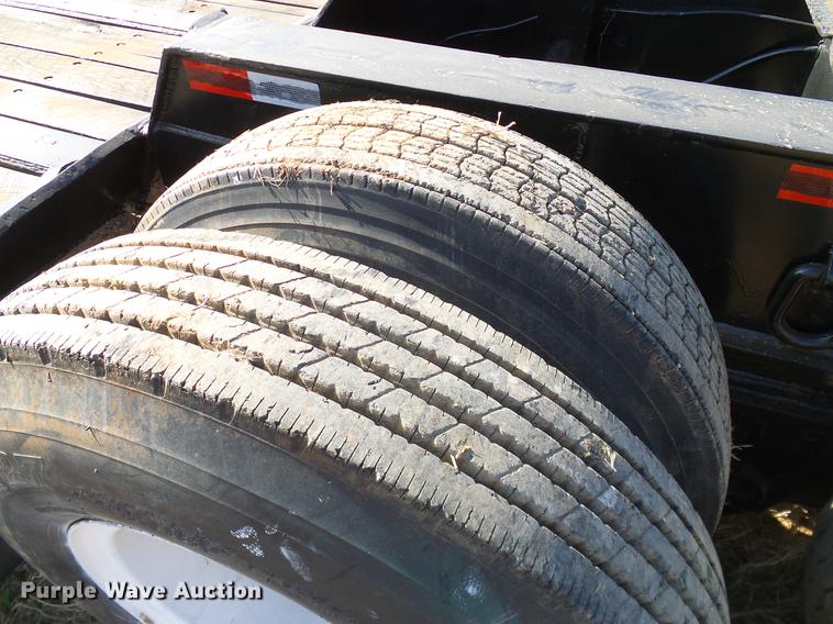 image for item EE9648 1969 Hyster lowboy equipment trailer