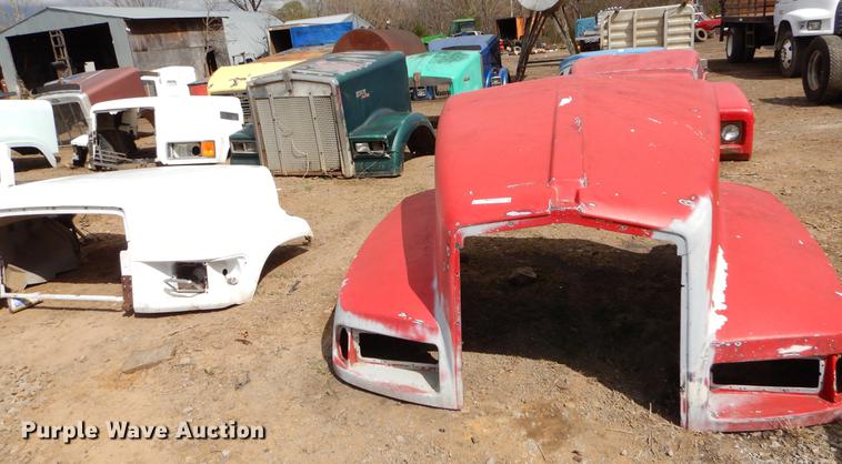image for item EJ9843 (8) truck hoods