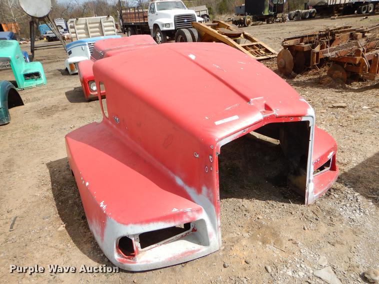 image for item EJ9843 (8) truck hoods