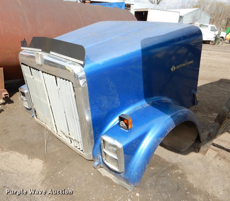 image for item EJ9843 (8) truck hoods