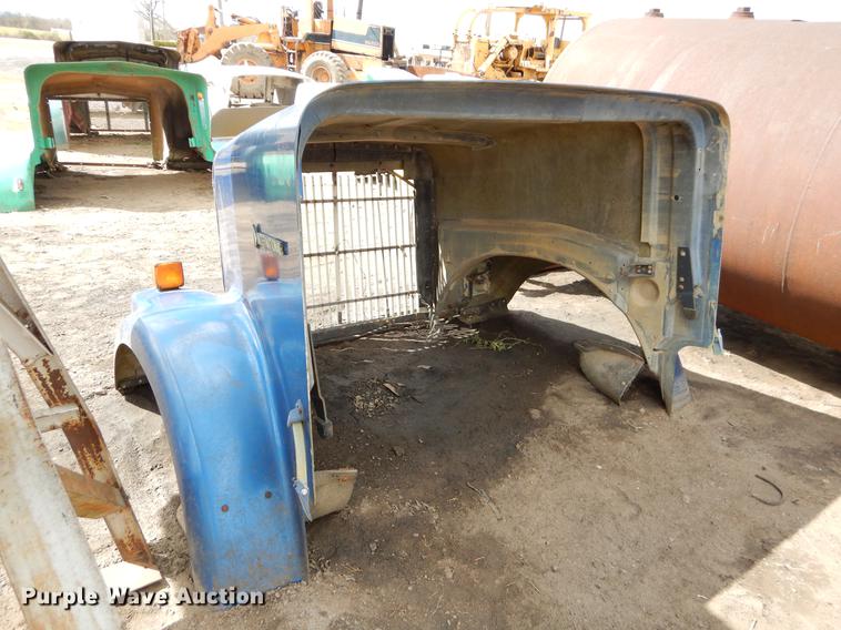 image for item EJ9843 (8) truck hoods