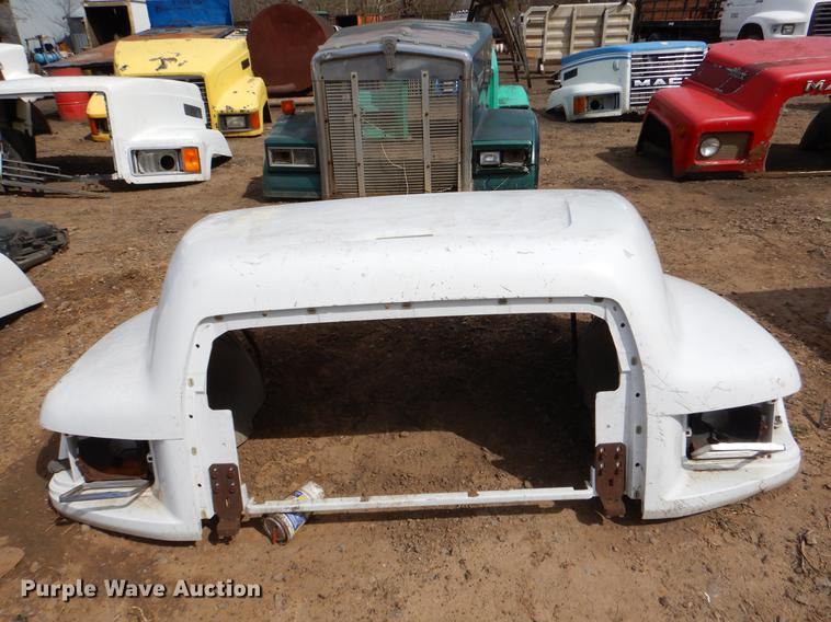 image for item EJ9843 (8) truck hoods