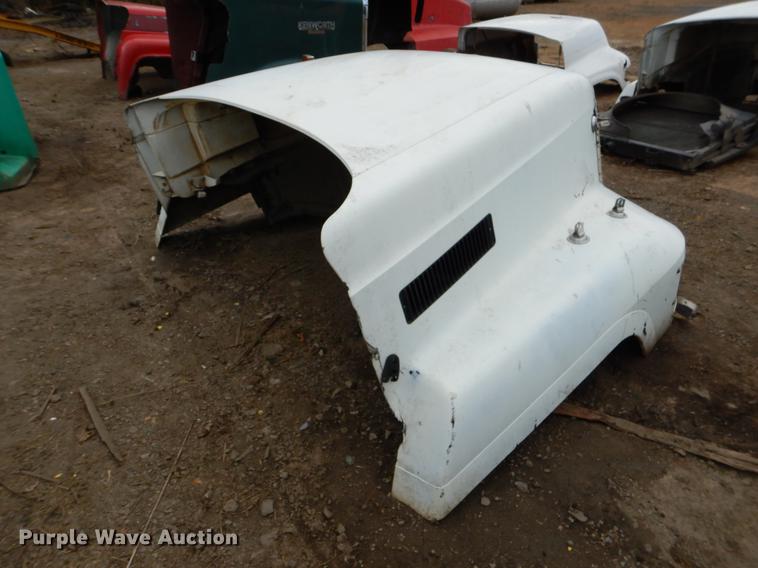 image for item EJ9844 (9) truck hoods