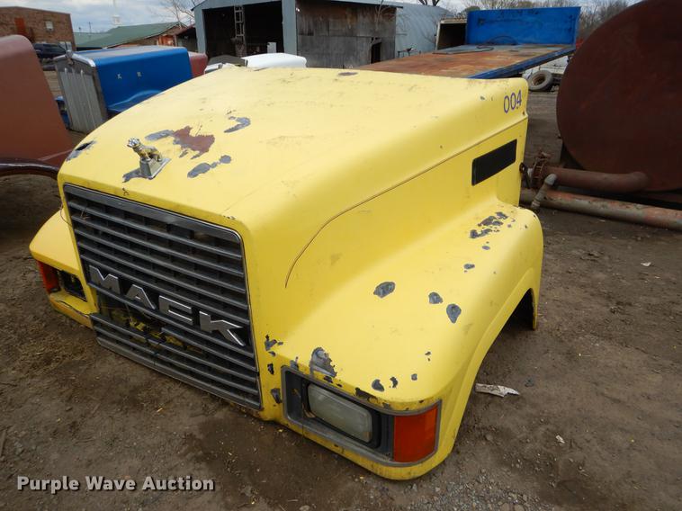 image for item EJ9844 (9) truck hoods