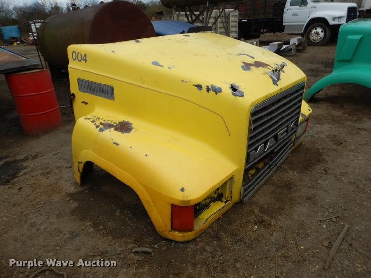 image for item EJ9844 (9) truck hoods