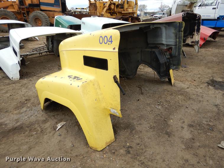 image for item EJ9844 (9) truck hoods
