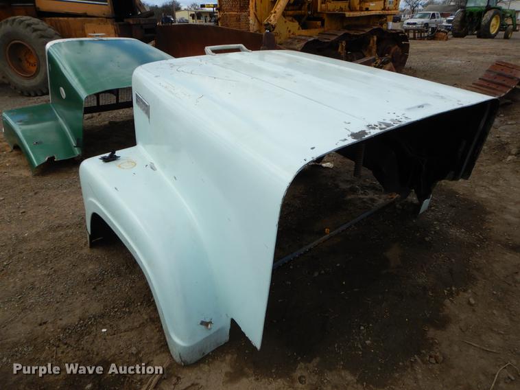 image for item EJ9844 (9) truck hoods
