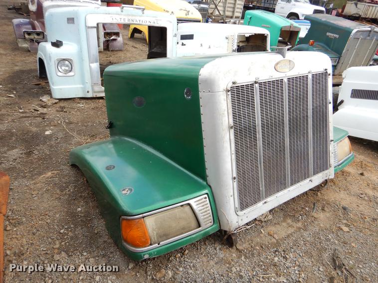 image for item EJ9844 (9) truck hoods