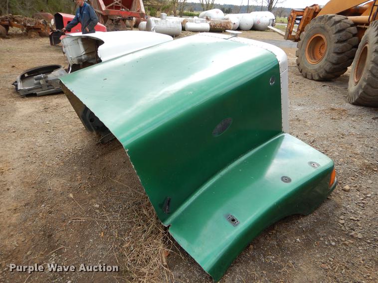 image for item EJ9844 (9) truck hoods