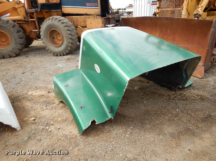 image for item EJ9844 (9) truck hoods