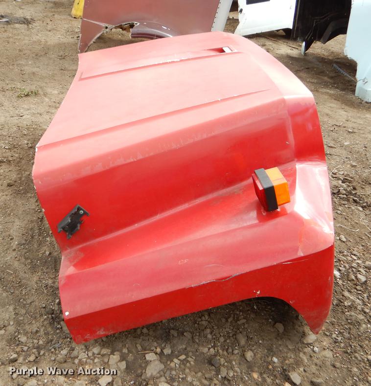 image for item EJ9844 (9) truck hoods