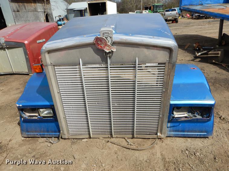 image for item EJ9844 (9) truck hoods