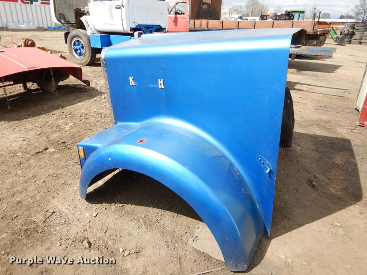 image for item EJ9844 (9) truck hoods