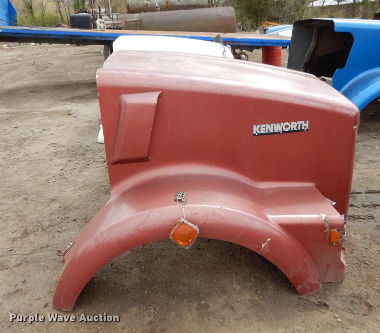 image for item EJ9844 (9) truck hoods