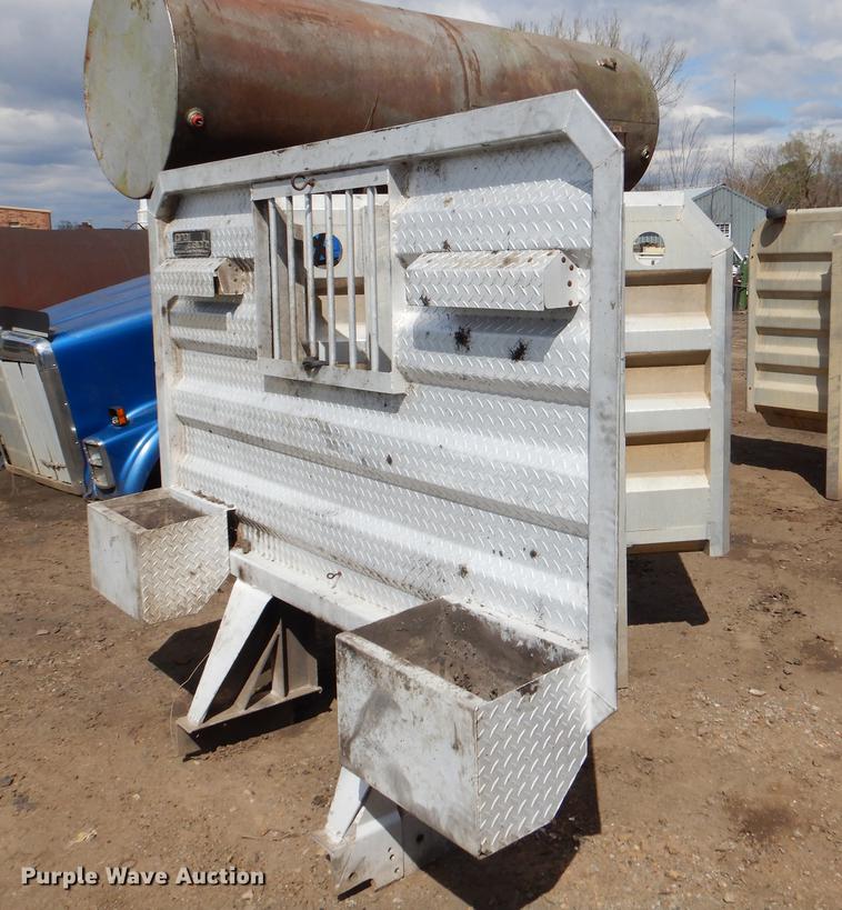 image for item EJ9847 (4) headache racks