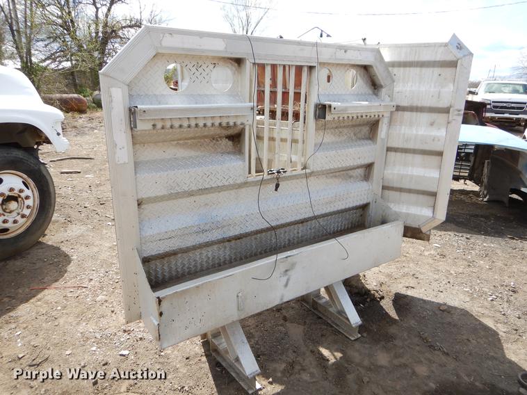 image for item EJ9847 (4) headache racks