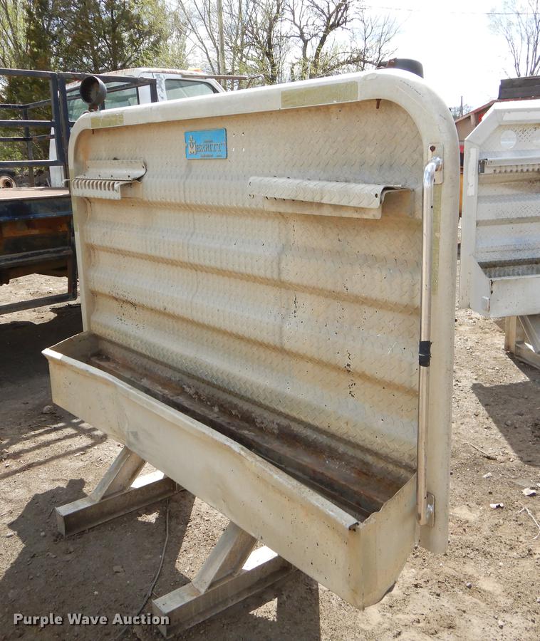 image for item EJ9847 (4) headache racks