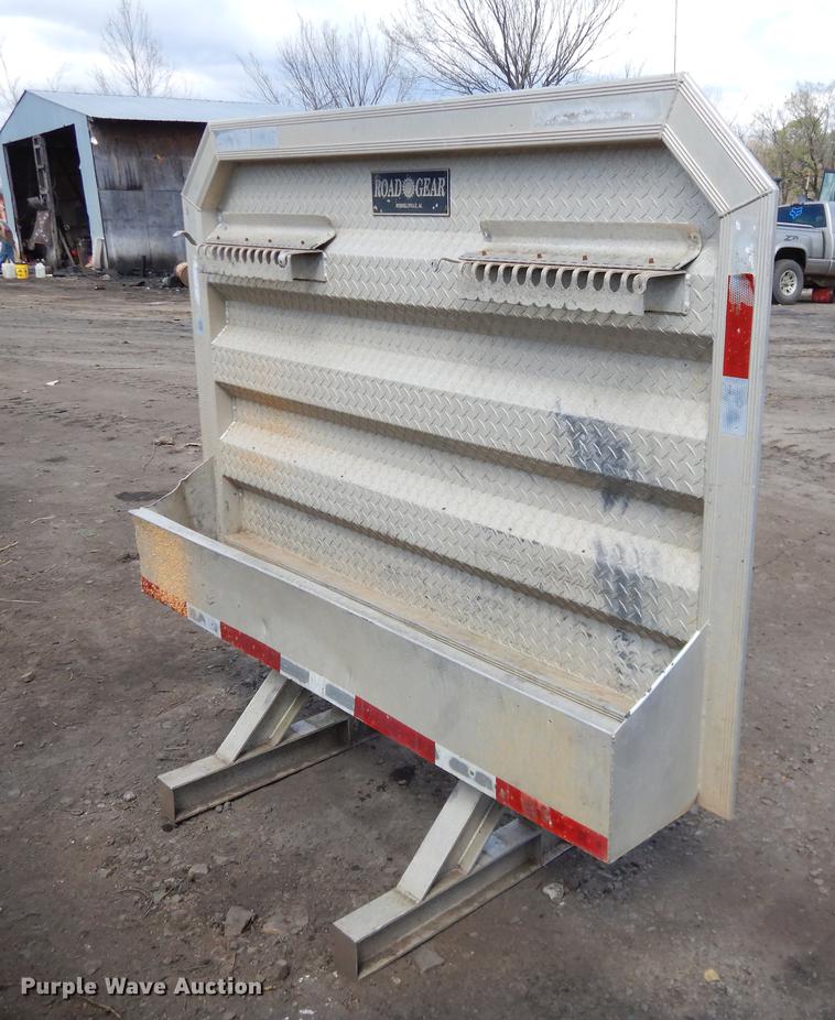 image for item EJ9847 (4) headache racks