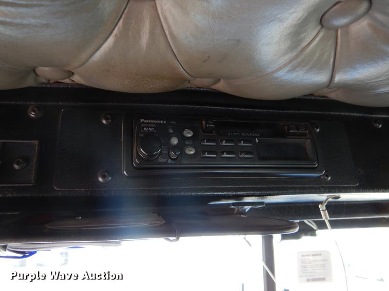 image for item EJ9854 1999 Kenworth W900 semi truck