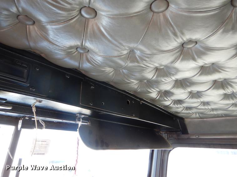 image for item EJ9854 1999 Kenworth W900 semi truck