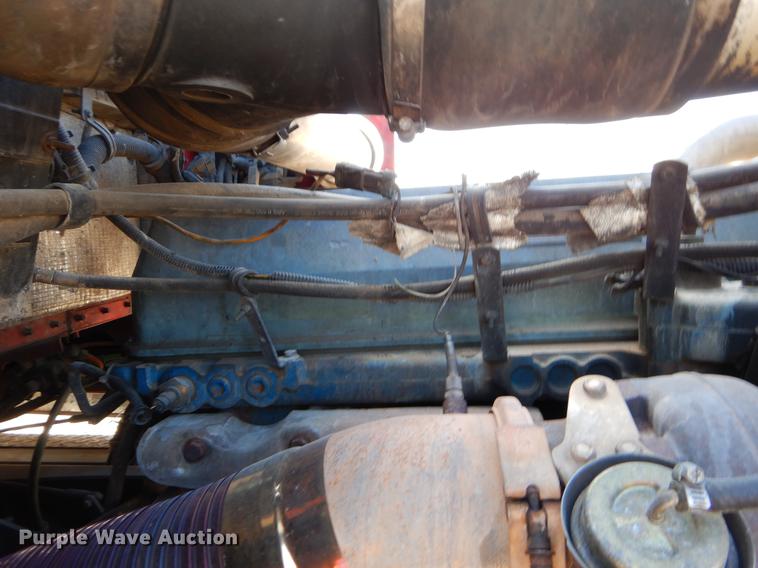 image for item EJ9854 1999 Kenworth W900 semi truck