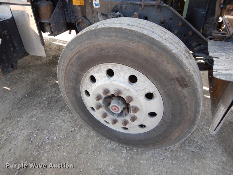 image for item EJ9854 1999 Kenworth W900 semi truck