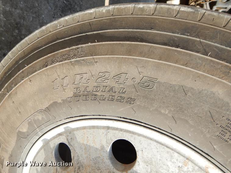 image for item EJ9854 1999 Kenworth W900 semi truck