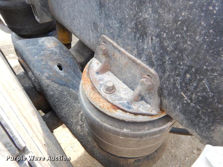 image for item EJ9854 1999 Kenworth W900 semi truck