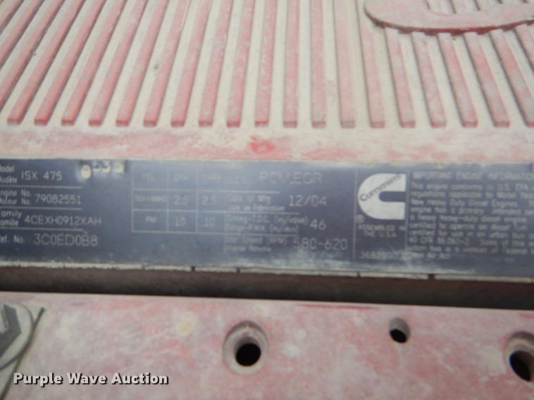 image for item EJ9873 2005 International 9900ix semi truck