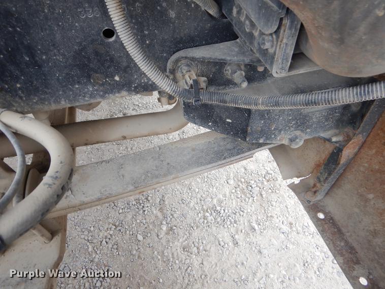 image for item EJ9873 2005 International 9900ix semi truck