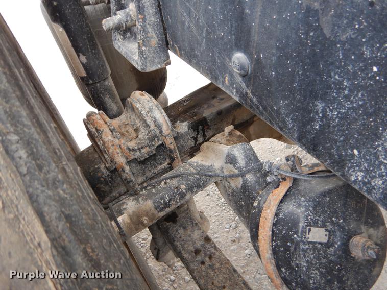 image for item EJ9873 2005 International 9900ix semi truck