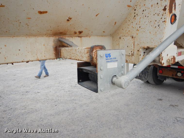 image for item EJ9874 2000 CPS end dump trailer