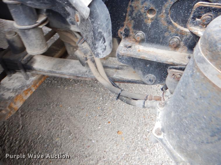 image for item EJ9917 2005 Freightliner Columbia semi truck