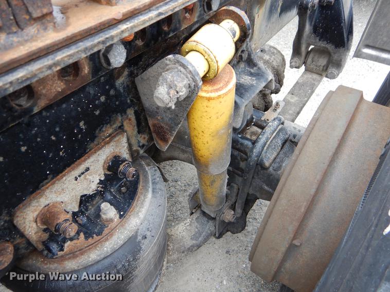 image for item EJ9917 2005 Freightliner Columbia semi truck