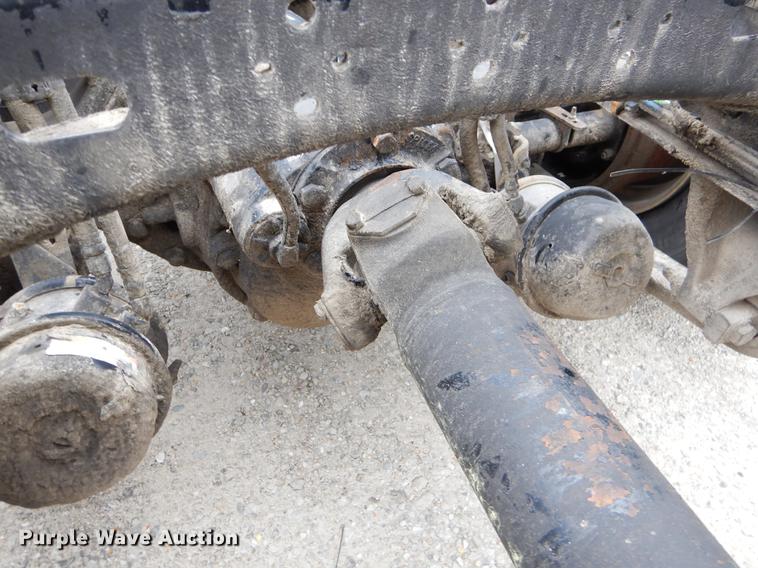 image for item EJ9917 2005 Freightliner Columbia semi truck