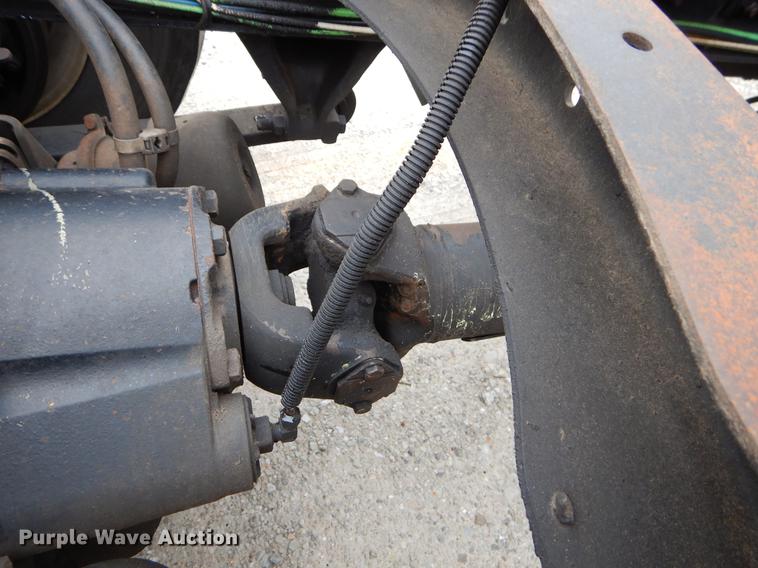 image for item EJ9918 2005 Freightliner Columbia semi truck