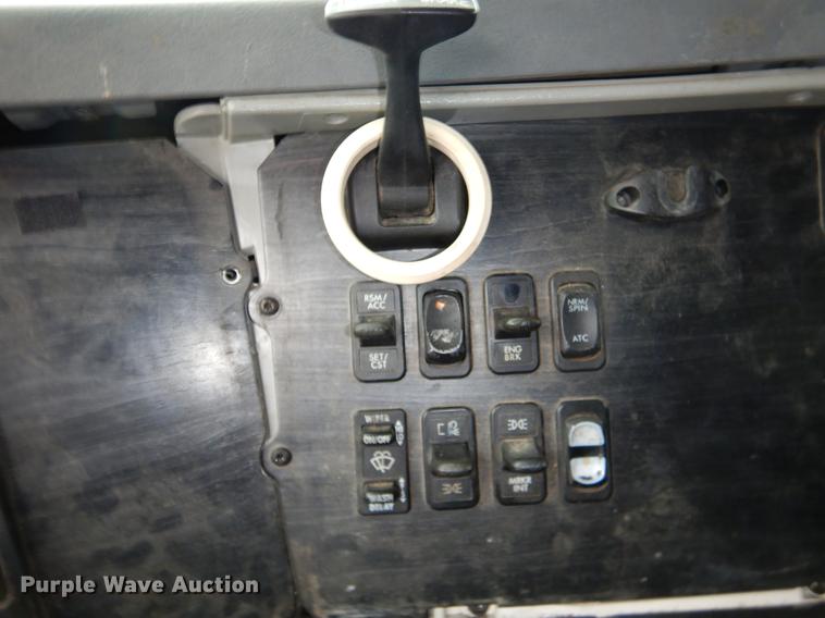 image for item EJ9920 2006 Freightliner Columbia semi truck