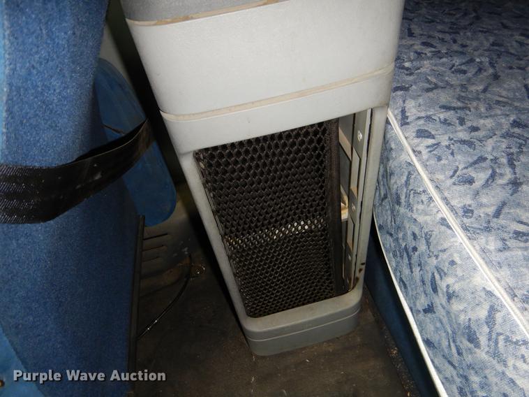 image for item EJ9920 2006 Freightliner Columbia semi truck